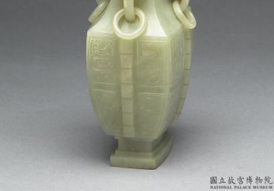 图片[3]-Jade square vase with dragon pattern, Qing dynasty, Qianlong reign (1736-1795)-China Archive